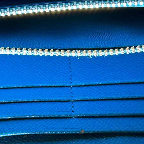 Coach Teal Wallet with Silver Accents Approx. 8” x 4” - Picture 17 of 17